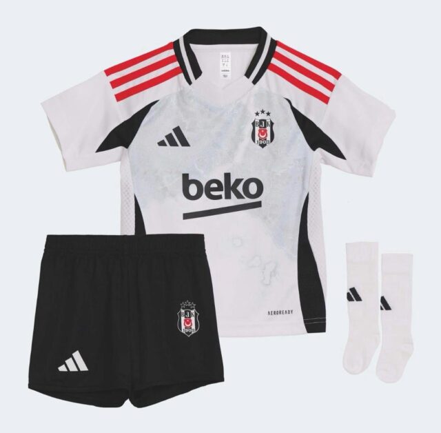 Beşiktaş Official Jersey Kit -2